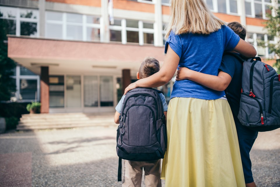 If your children are struggling with the school drop off, there are a few things you can do to help