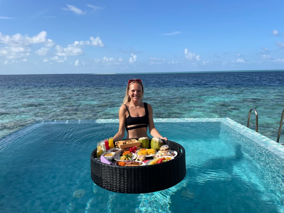 Sophie with a feast in the pool