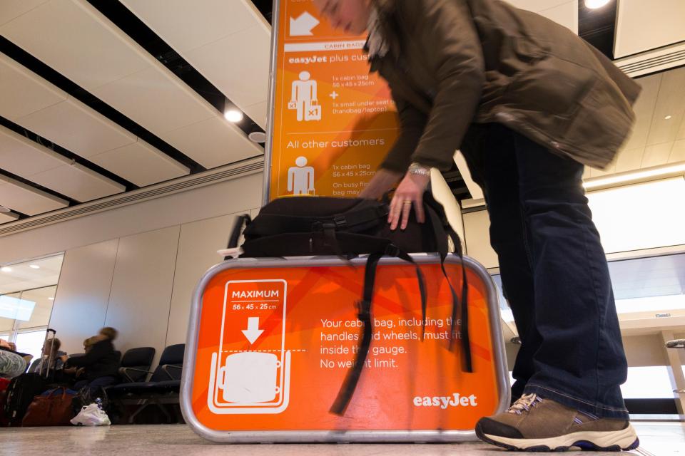 EasyJet passengers have a carry on limit of 15kg, in bags no bigger than 45 x 36 x 20cm