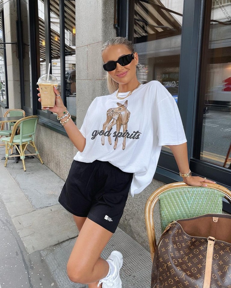 Oversized T-Shirts have proved the Filter tan brand founder's best friend in her secret pregnancy journey