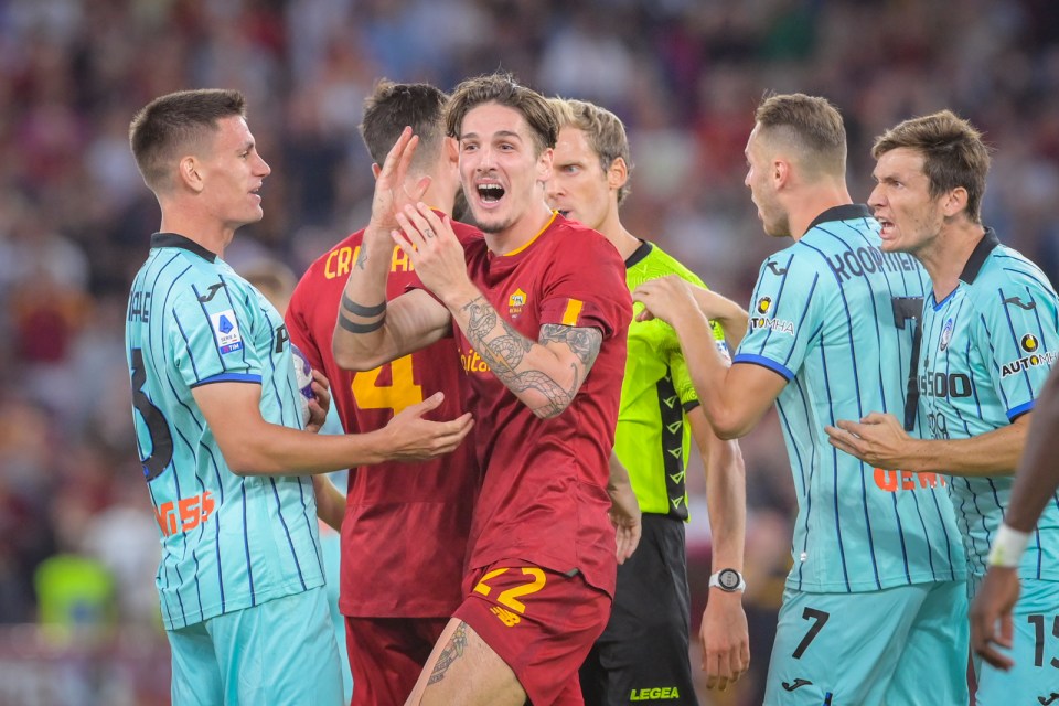 Nicolo Zaniolo was furious as the referee didn't award him a penalty