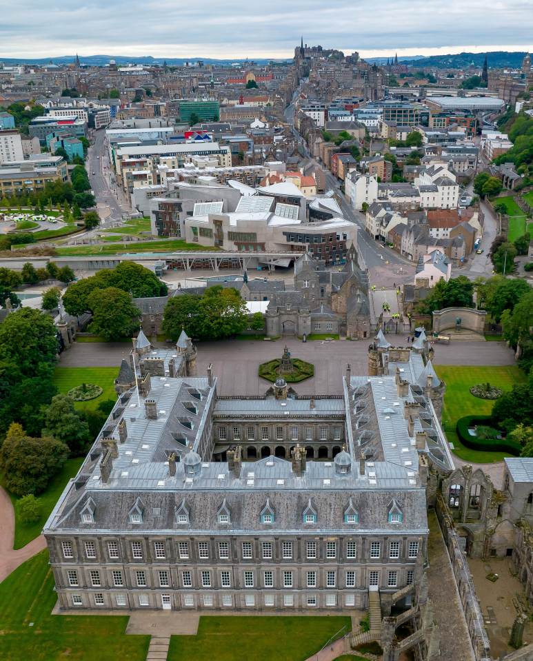 The Queen's body will be moved to the Palace of Holyroodhouse tomorrow