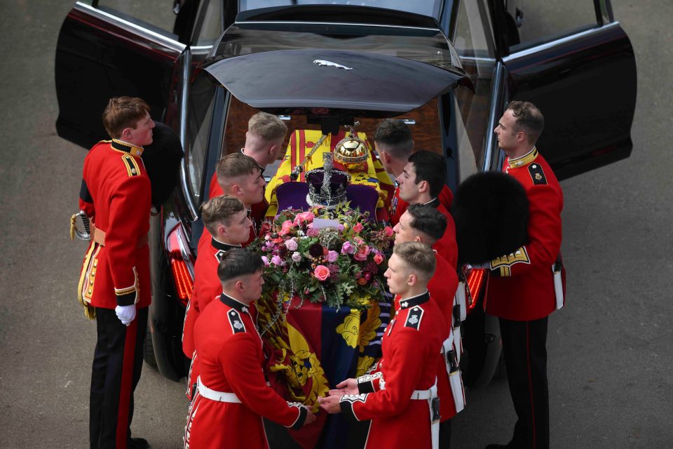 Hundreds showered tributes on the Grenadier Guards who impressed millions