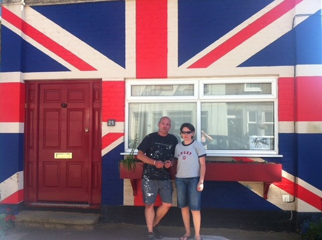 The Tate family painted a massive union flag on their home ten years ago to mark the Diamond Jubilee