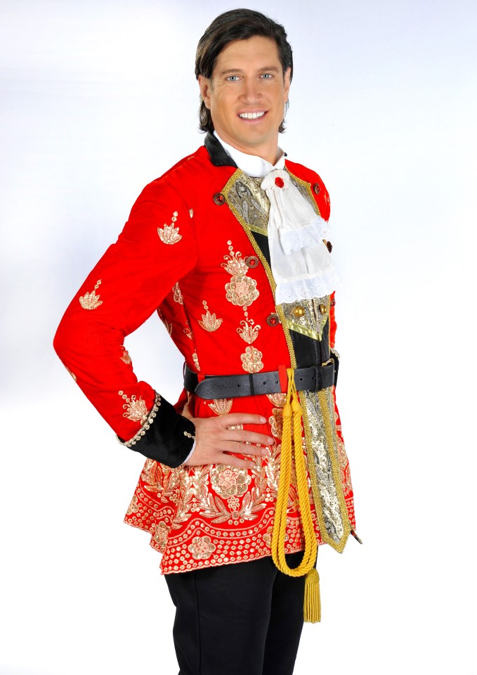 Vernon Kay will be playing servant Dandini in panto Cinderella, his first ever stage role