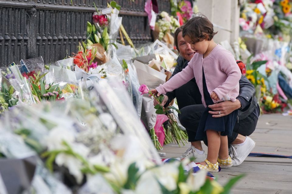 Mourners have been told where they can lay floral tributes to the Queen