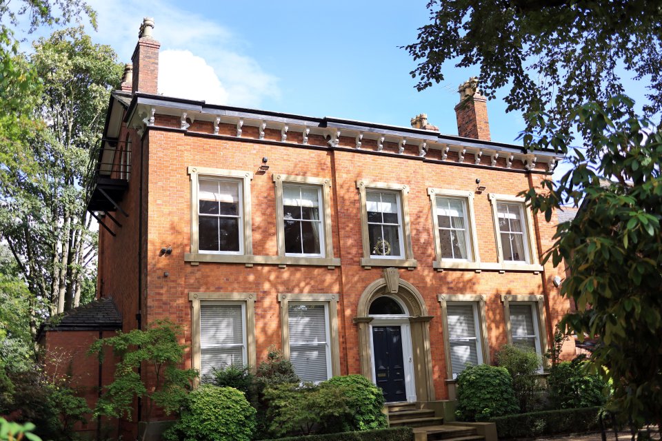 Park End House in Didsbury, Manchester was used in Netflix's The Stranger