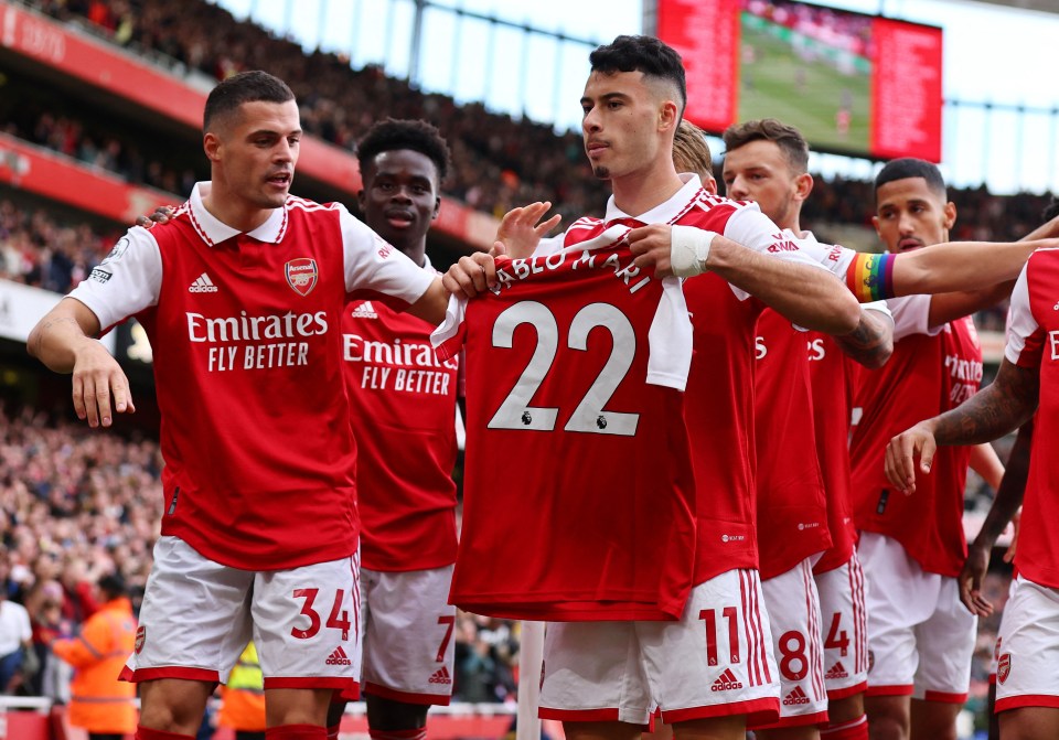 Gabriel Martinelli held up a Pablo Mari shirt after scoring against Nottingham Forest