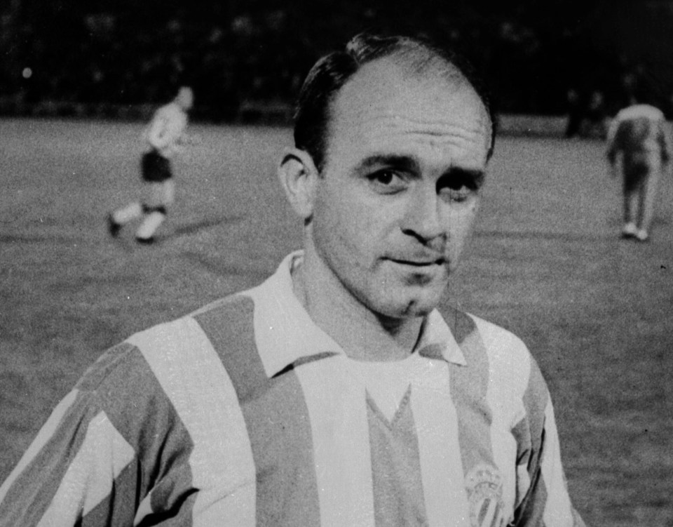 Alfredo Di Stefano won five European Cups but could not replicate that success on the international stage