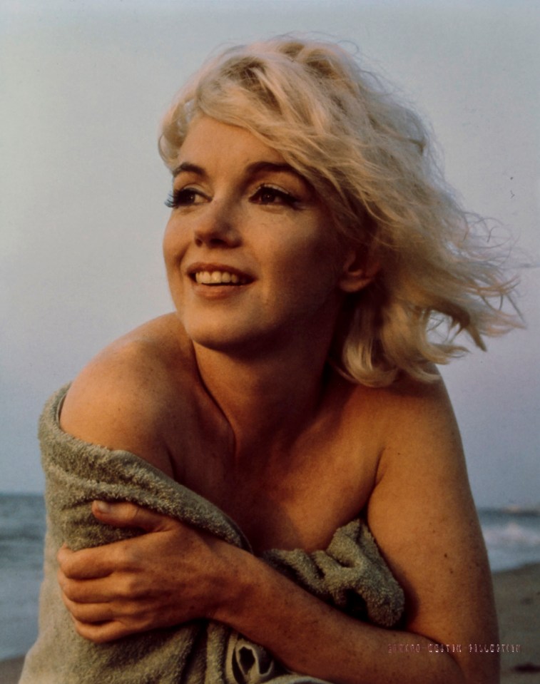 Three weeks before her death, Marilyn was in a 'happy place' and did this shoot with Vogue