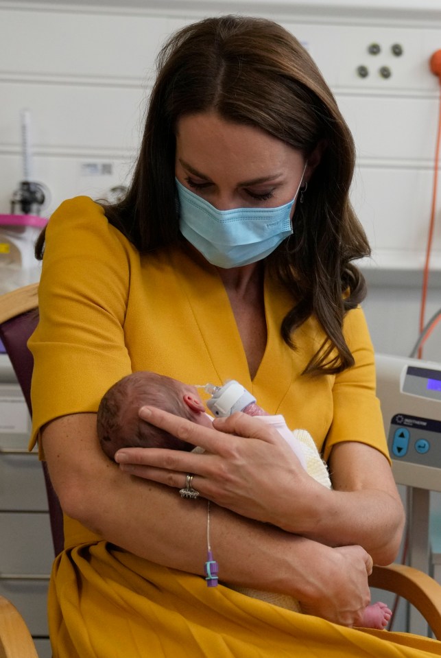 Kate's maternal instinct was on full display as she cradled baby Bianca