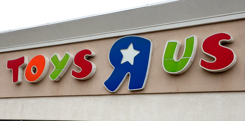 Toys R Us is coming back to the high street with physical stores planned