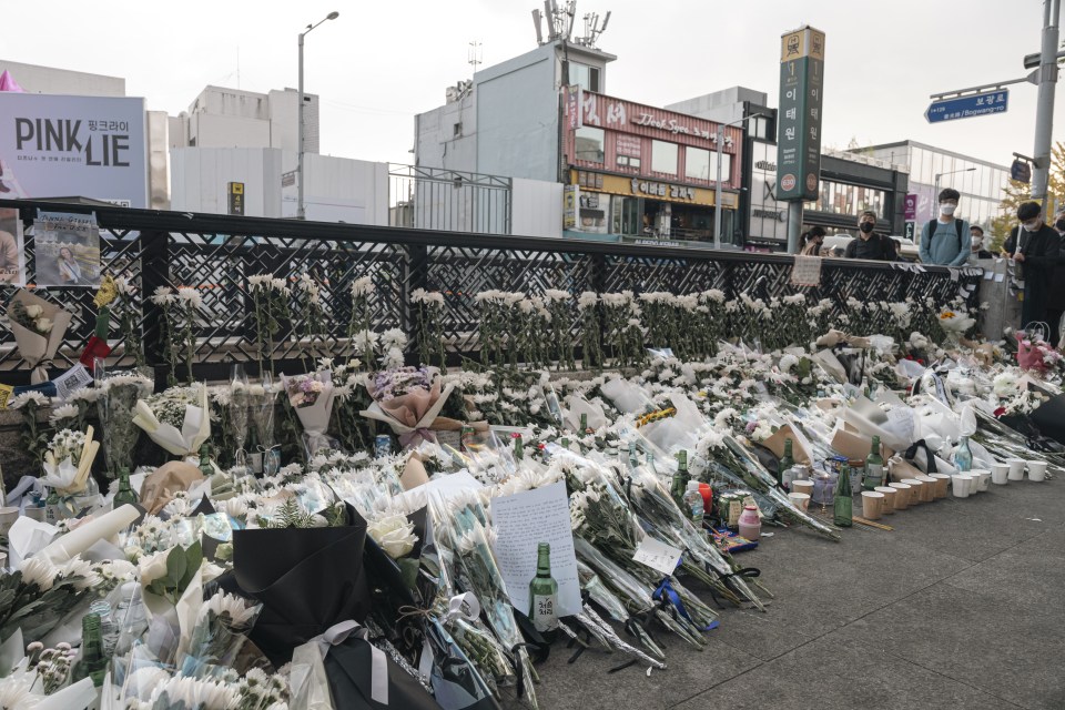 People paid tribute to the victims of the tragedy