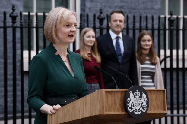 Liz Truss resigns as her husband High and children Liberty and Frances watch on