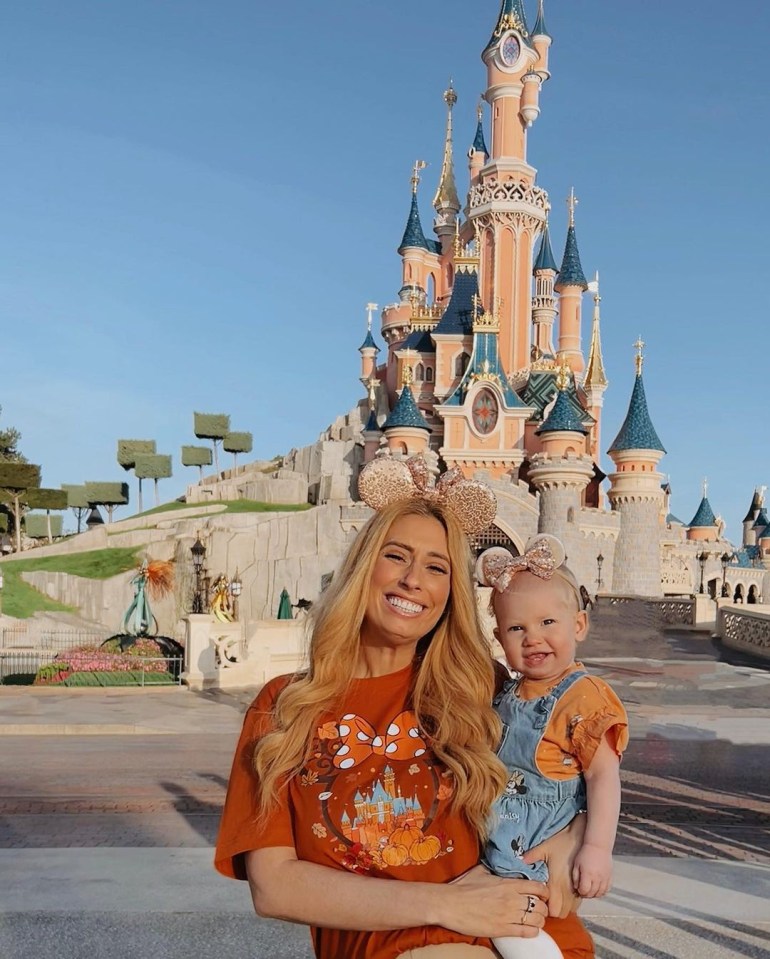 Let's take a look inside Stacey Solomon's incredible trip to DisneyLand