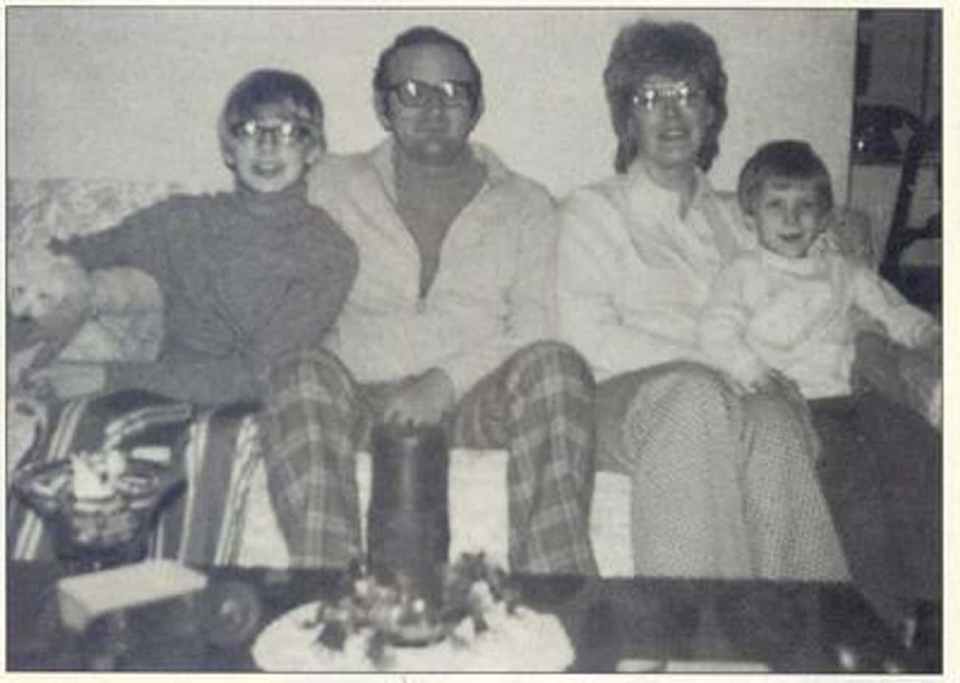 Dahmer with his dad Lionel, mum Joyce, and younger brother David