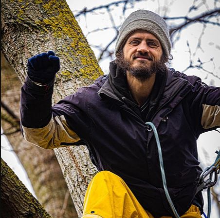 Kiwi Carambola spent 50 days living in a North London tree to prevent it being cut down