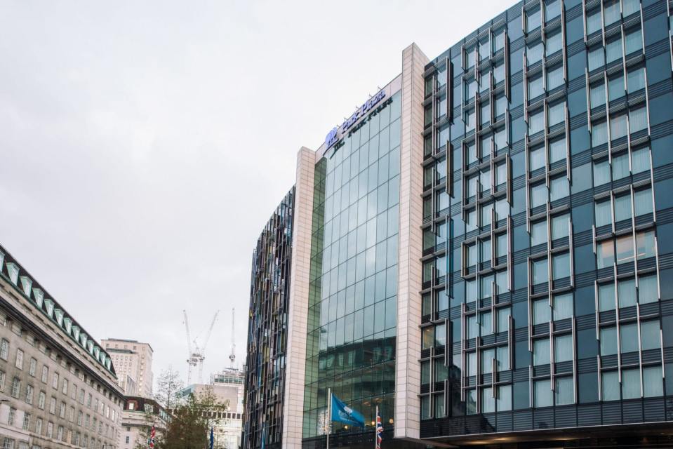 The Park Plaza Westminster Bridge is right on the River Thames, overlooking the Houses of Parliament.