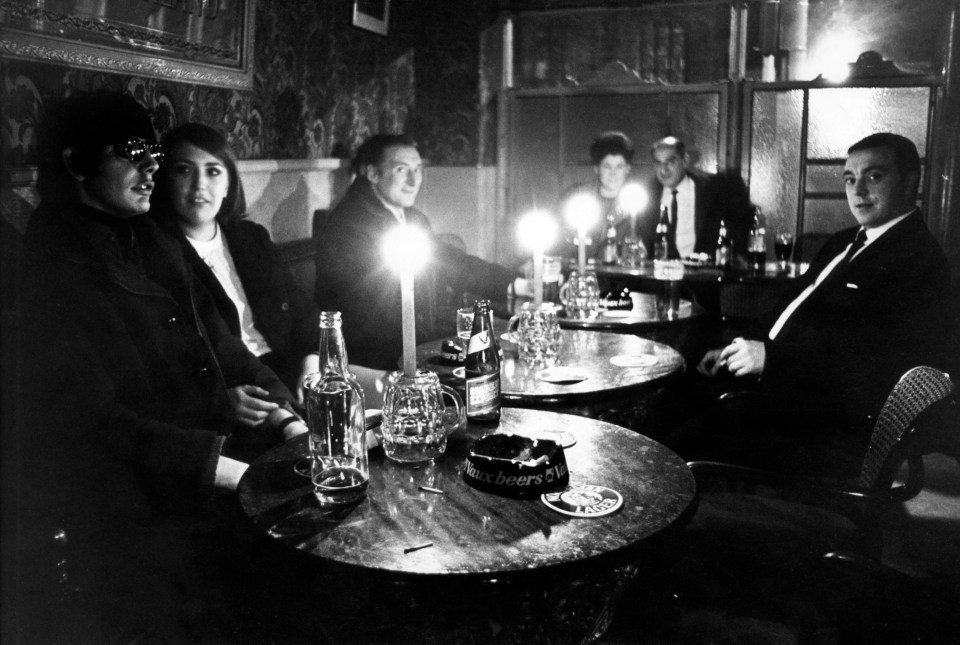 Power cuts hit pubs during the 1970s