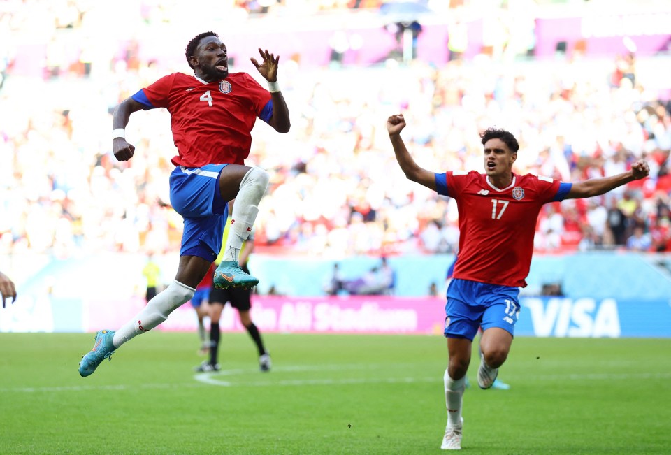 The goal gives Costa Rica hope of going through