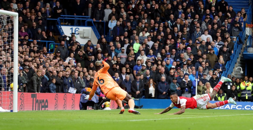 Gabriel Jesus squandered the best chance of the first half with a diving header