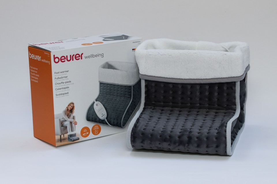 Another way to stay toasty is with this foot warmer from Beurer