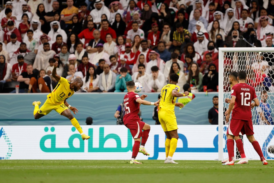 Valencia doubled Ecuador's advantage with a superb 31st minute header