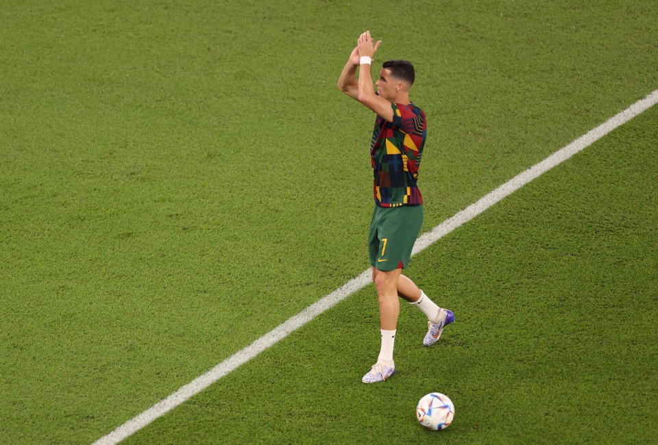 Ronaldo, 37, claps the travelling Portuguese faithful