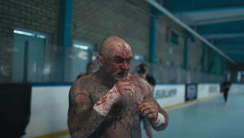 The bare-knuckle fights are often between football hooligans and streetfighters