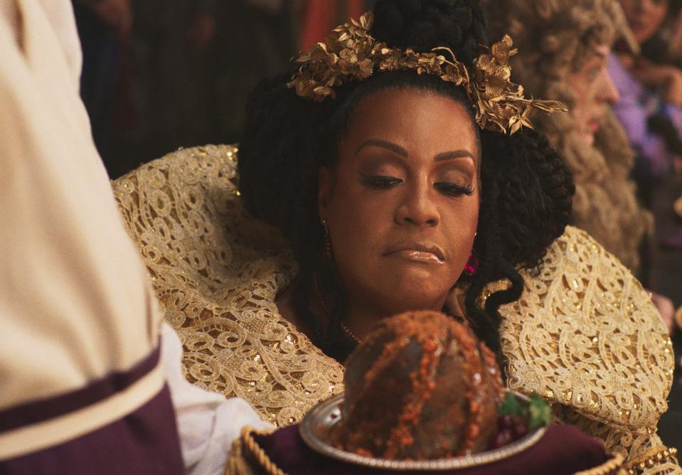 The Countess tries the Sainsbury's caramelised biscuit Christmas pudding