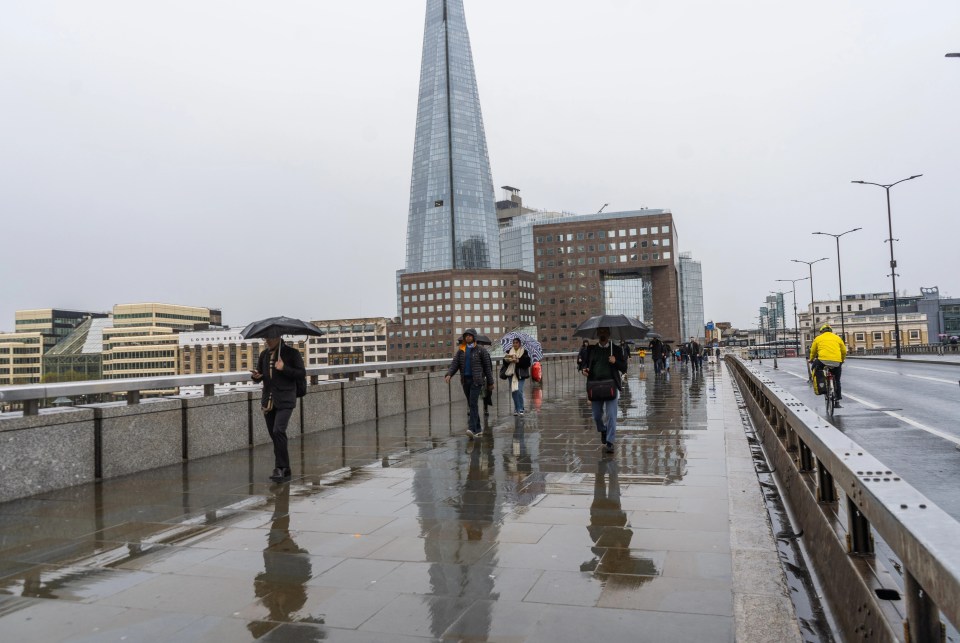 Storms are set to lash the UK this week| London Bridge, London