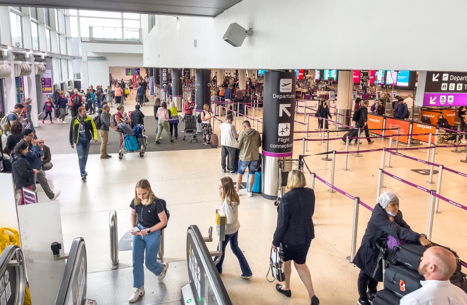 An average wait time at Edinburgh was reported to be 16 minutes