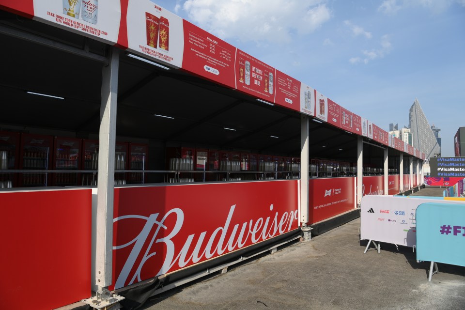 There was not a soul in sight at the beer stands today