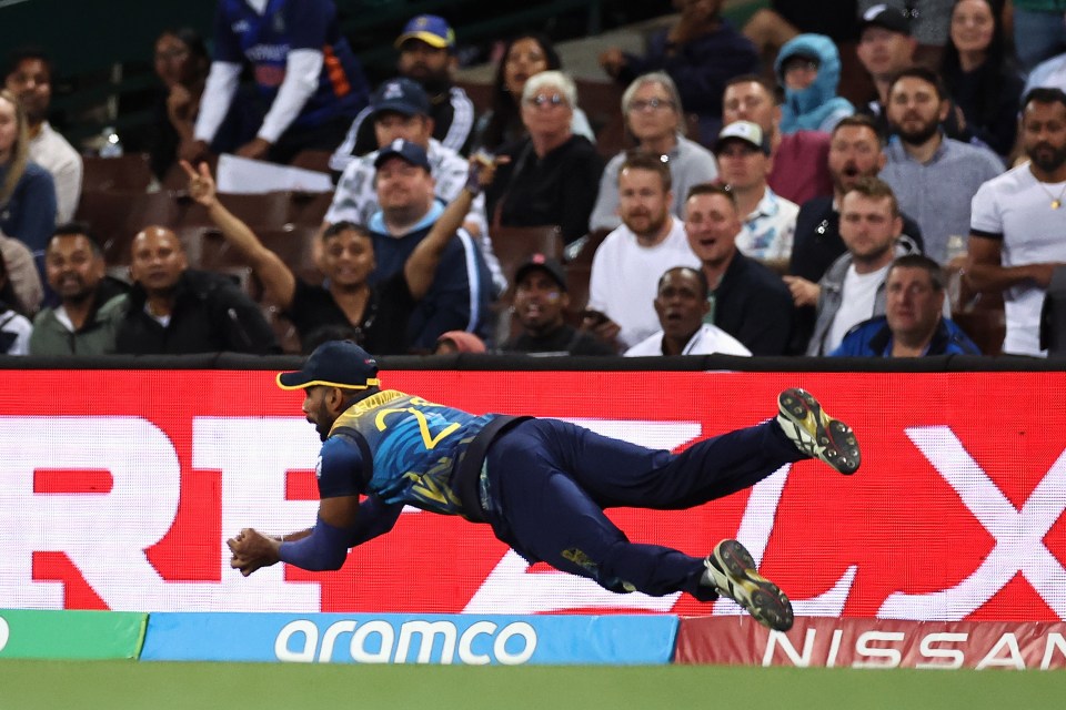 Chamika Karunaratne took a brilliant catch to dismiss Jos Buttler