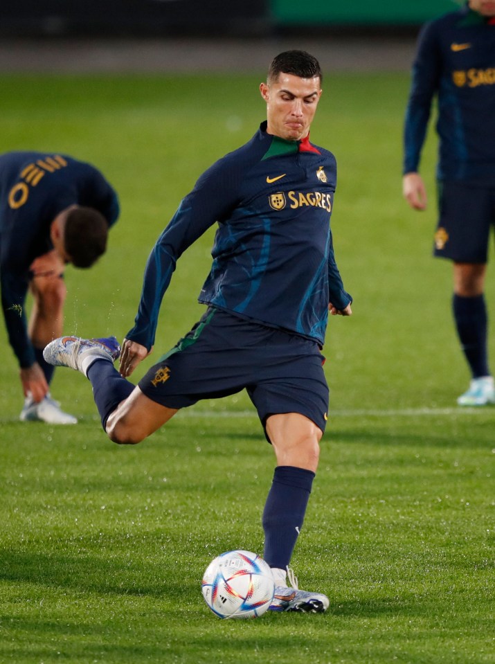 Ronaldo trained after missing Man United's last two games through illness