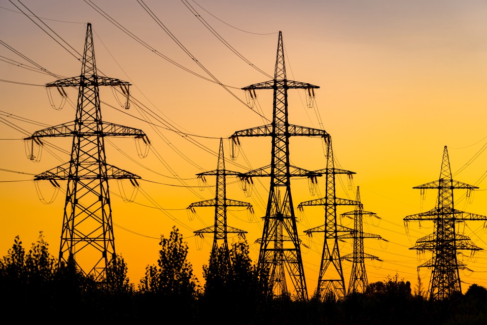 The National Grid has cancelled a power shortage warning from 7pm this evening