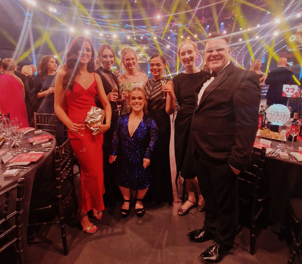 Ellie Simmonds with therapy team from Manchester’s Christie Hospital