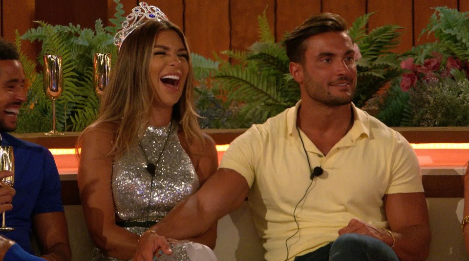 Ekin-Su and Davide met on Love Island