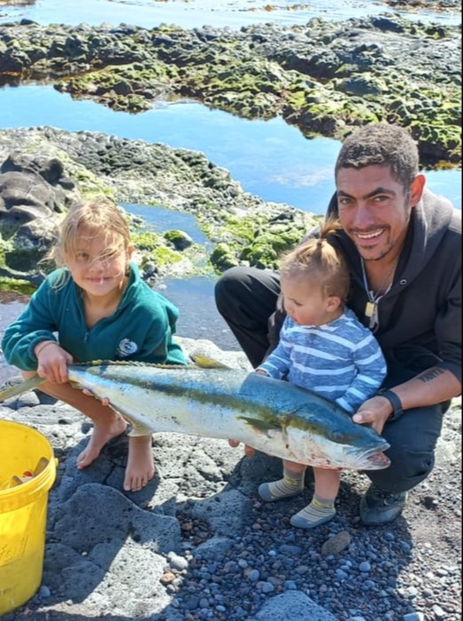 Kelly's husband and her children Savannah, eight, and Seren, 16-months