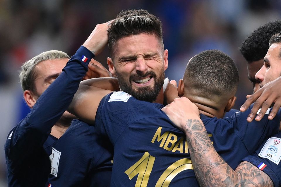 Teammates mobbed Giroud as his goal secured the victory