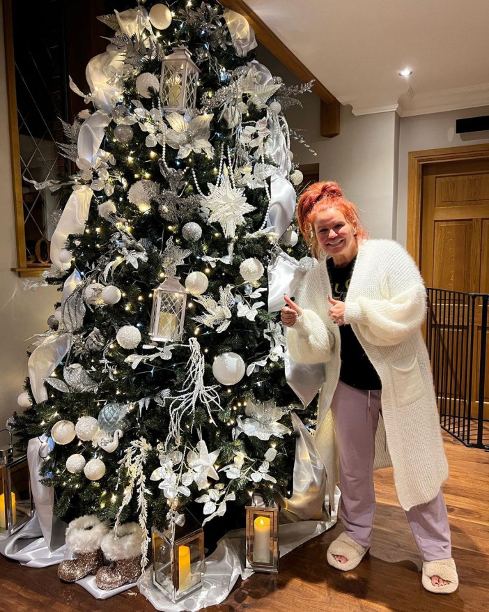 Kerry showed off her stunning tree