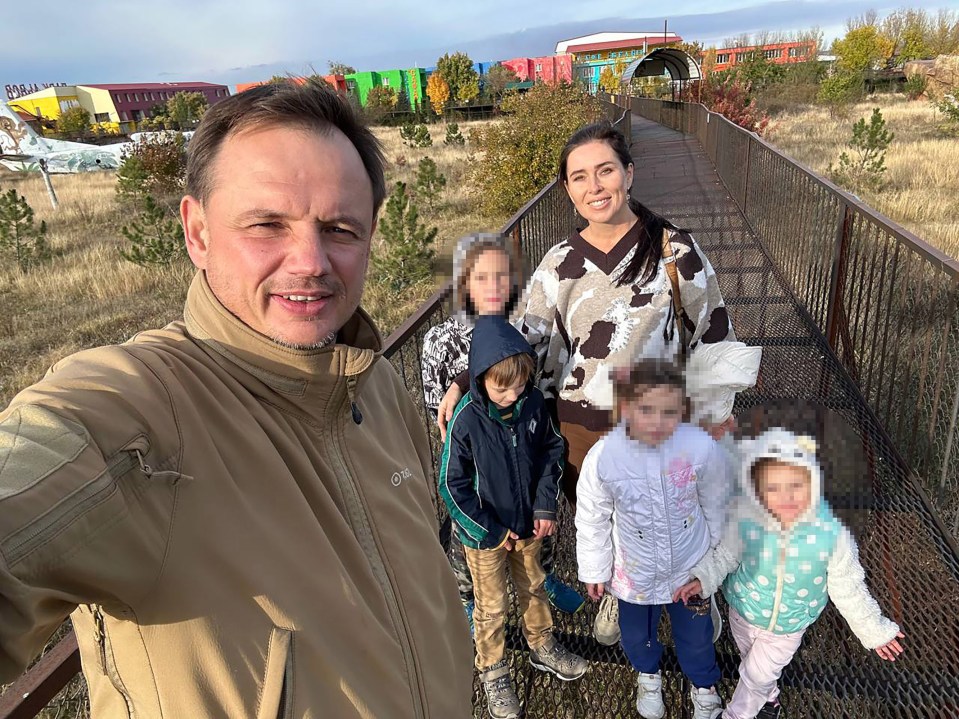 Former fish food tycoon and blogger Stremousov with his family