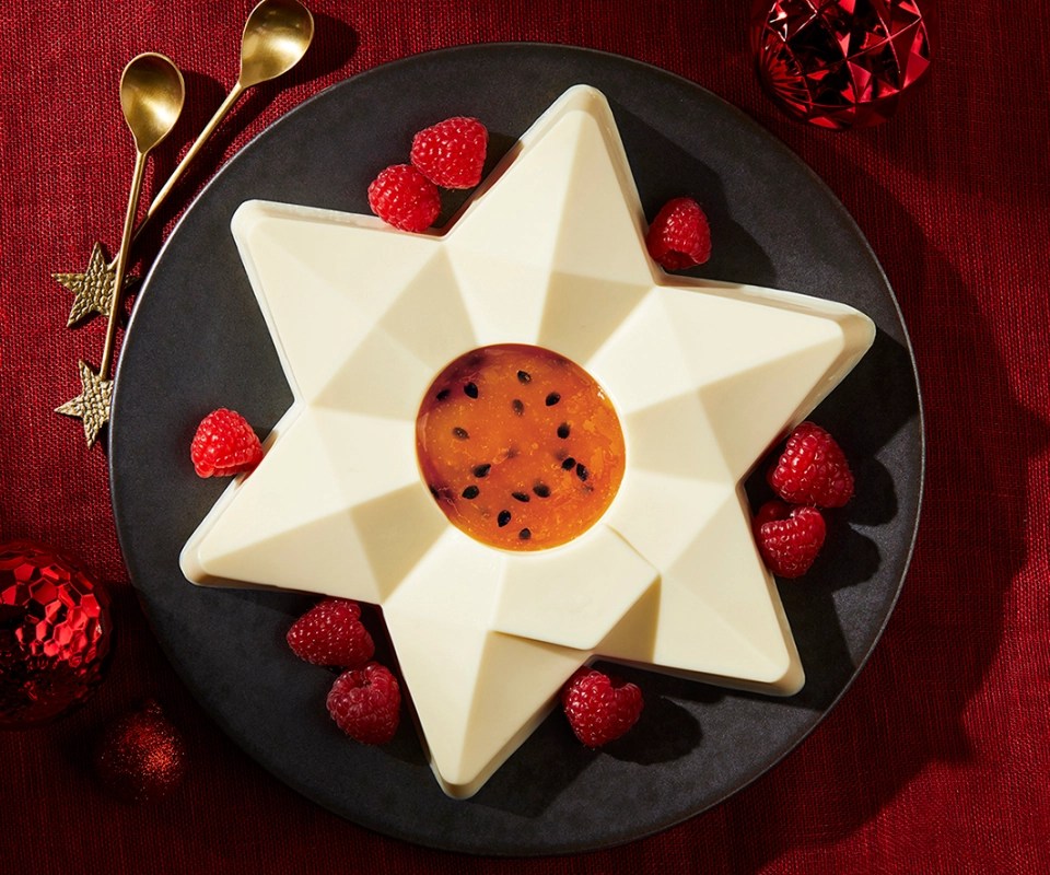 This stunning star would make for a show-stopping course at your dinner table