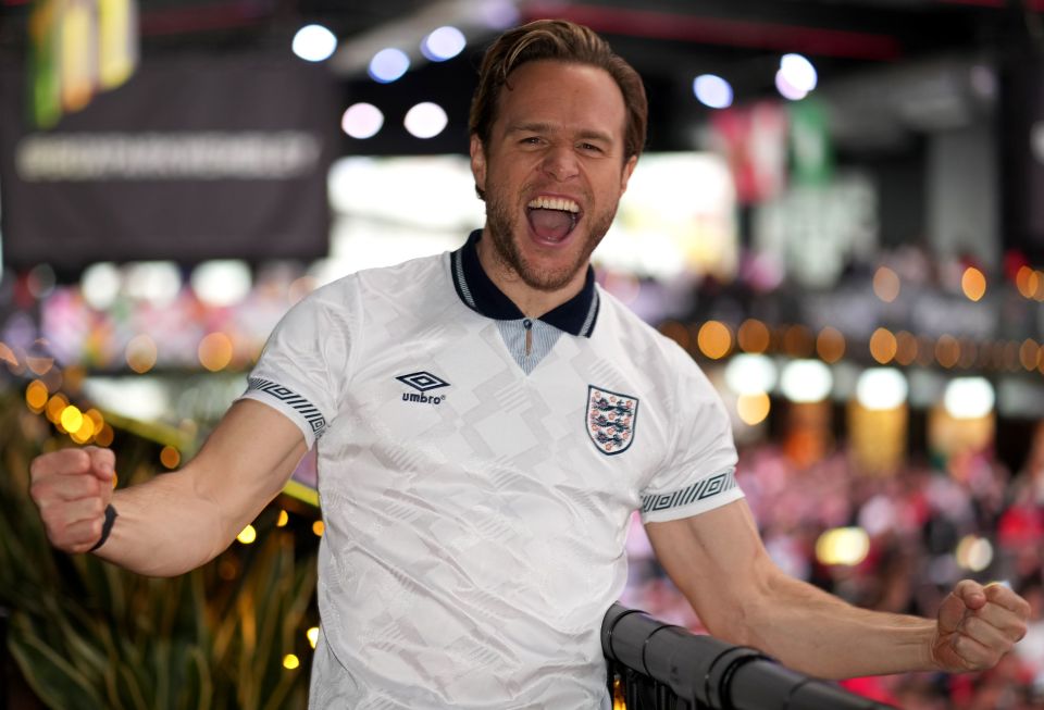 Olly Murs soaks ups the atmosphere at Boxpark in Wembley