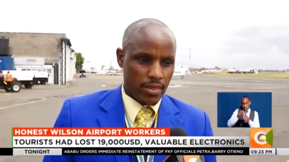 The airport’s security supervisor, Joseph Kabangi, was praised for his integrity