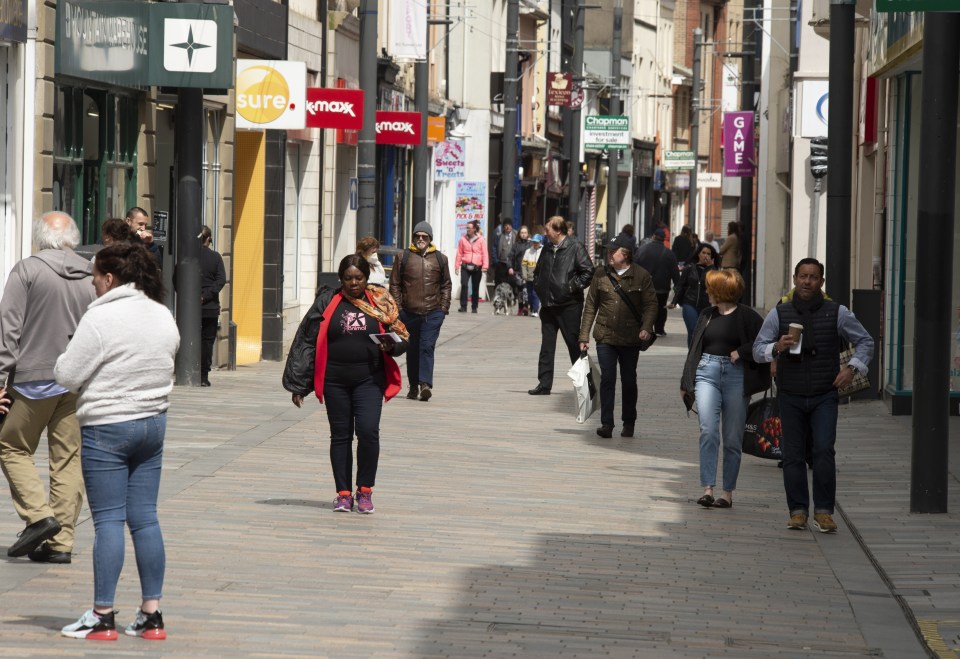 The perfect high street should have a bakery, post office and restaurant, according to research