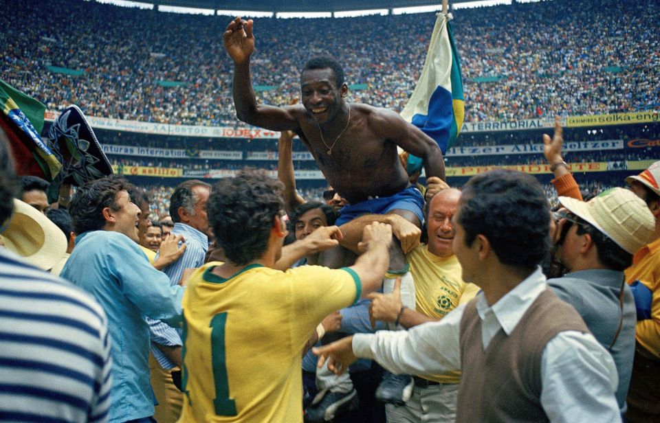 The legend celebrates Brazil's 1970 World Cup win