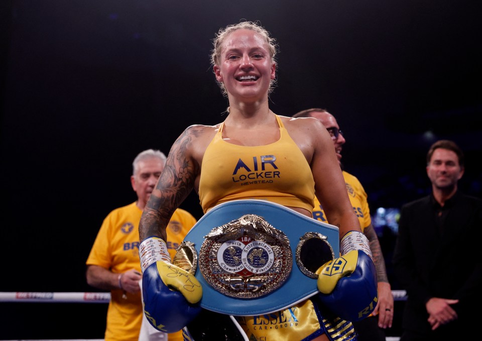 Ebanie Bridges with her IBF world title