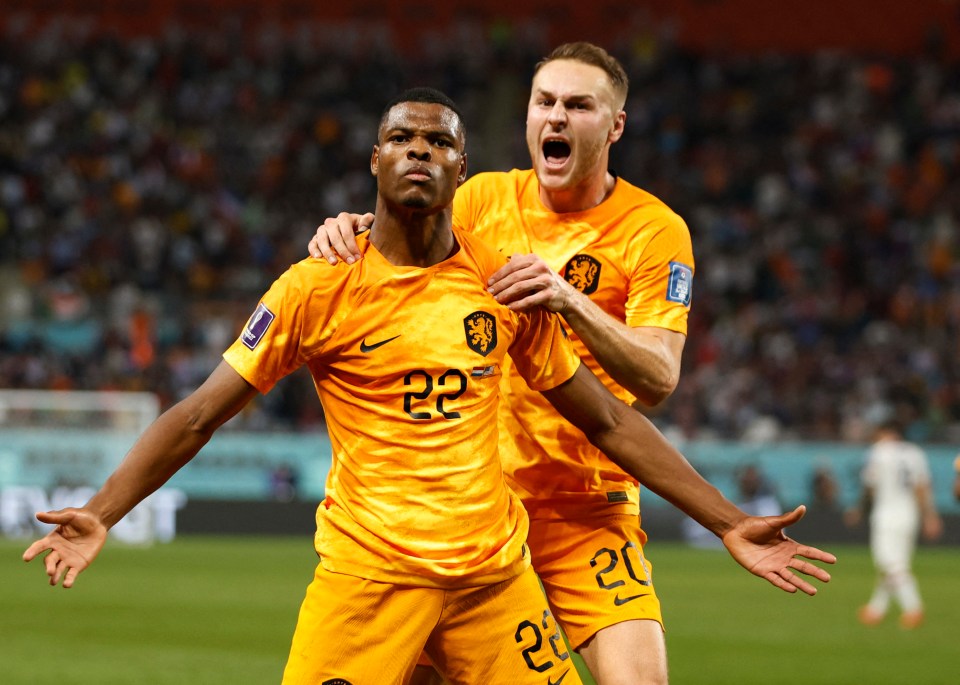 Denzel Dumfries made sure of the Oranje's progression into the last eight