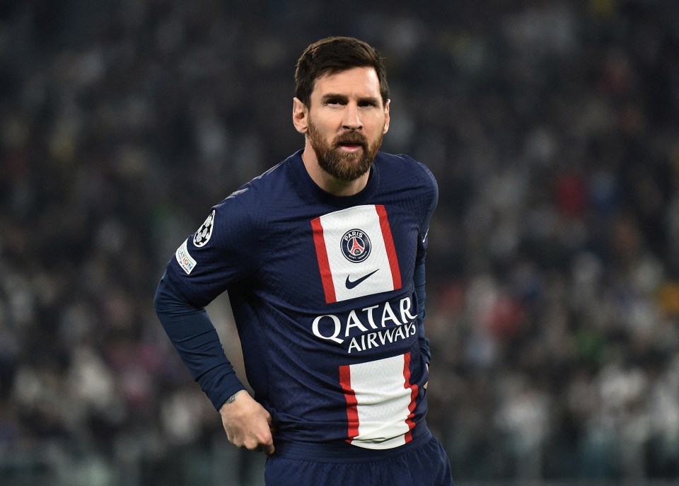 Lionel Messi has verbally agreed to extend his PSG contract